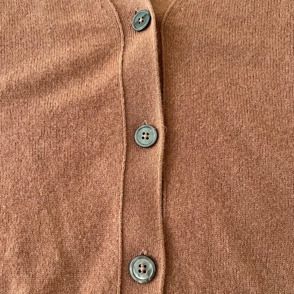 NEW WITH TAGS Cashmere Cardigan C by Bloomingdales Size S - Picture 9 of 10